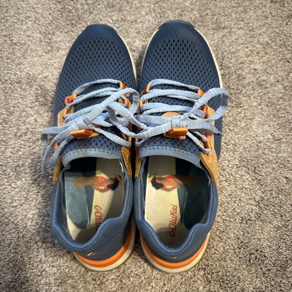 OluKai Wailuku Women's Navy Blue and Tan Sneakers - Picture 6 of 9